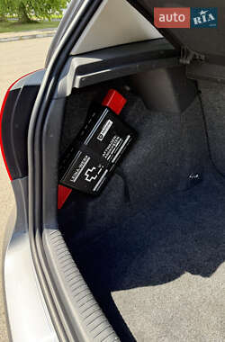 Хэтчбек Volkswagen Golf 2008 в 