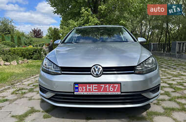 Універсал Volkswagen Golf 2019 в 