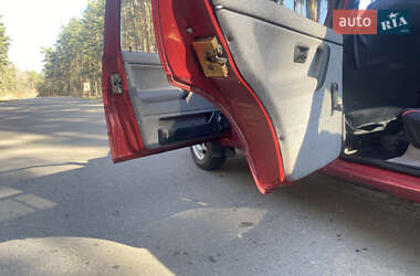 Хэтчбек Volkswagen Golf 1988 в 