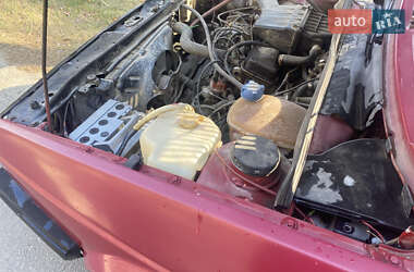 Хэтчбек Volkswagen Golf 1988 в 
