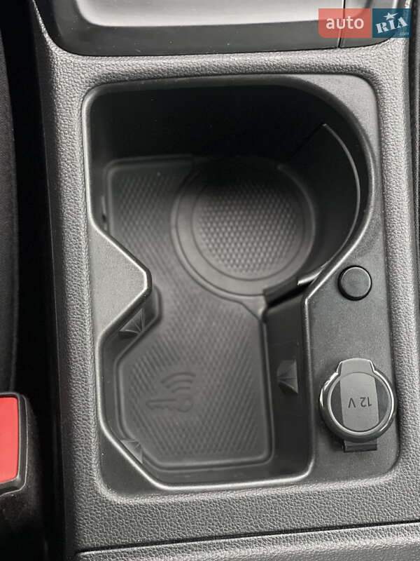 Універсал Volkswagen Golf 2021 в Львові