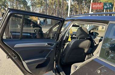 Универсал Volkswagen Golf 2014 в 