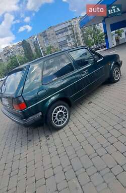 Хэтчбек Volkswagen Golf 1985 в 