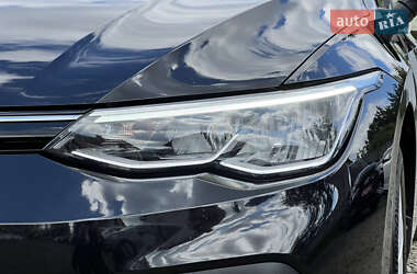Универсал Volkswagen Golf 2022 в 