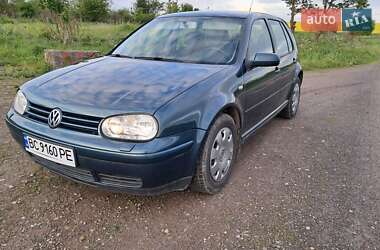 Хэтчбек Volkswagen Golf 2000 в Рудки