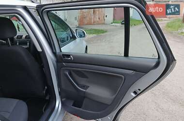 Универсал Volkswagen Golf 2008 в 