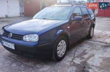 Універсал Volkswagen Golf 2000 в 