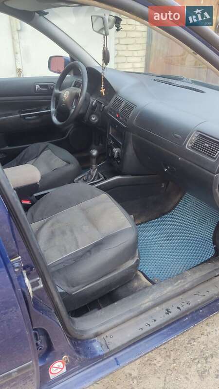 Универсал Volkswagen Golf 2000 в Львове