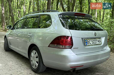 Універсал Volkswagen Golf 2009 в 