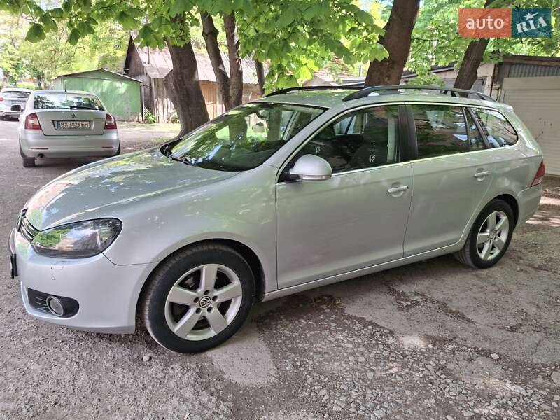 Універсал Volkswagen Golf 2010 в Кам'янець-Подільському