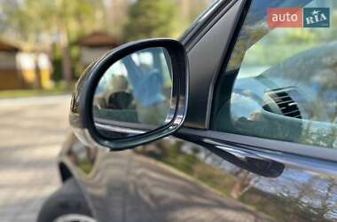 Хетчбек Volkswagen Golf 2004 в 