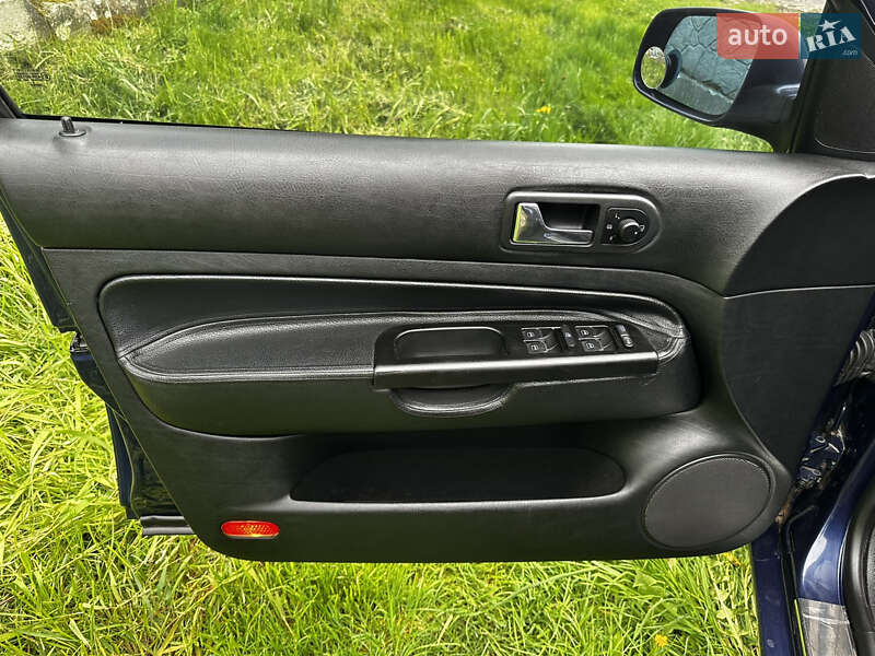 Універсал Volkswagen Golf 1999 в Львові