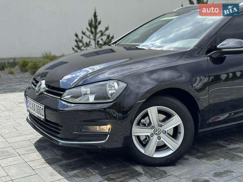 Універсал Volkswagen Golf 2014 в Луцьку