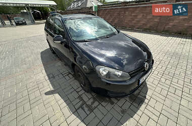 Універсал Volkswagen Golf 2009 в 