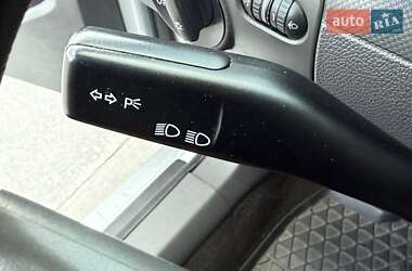 Хетчбек Volkswagen Golf 2004 в 