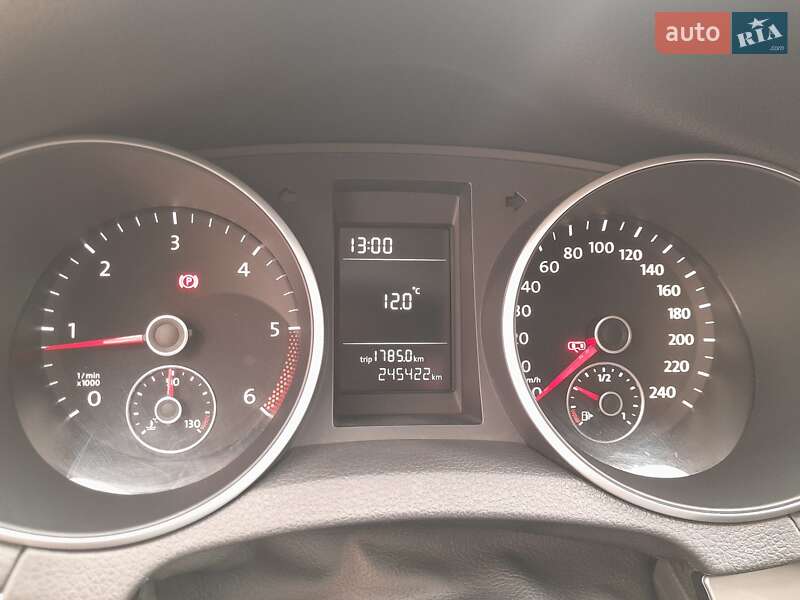 Універсал Volkswagen Golf 2011 в Мукачевому