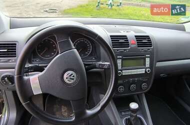 Универсал Volkswagen Golf 2009 в 