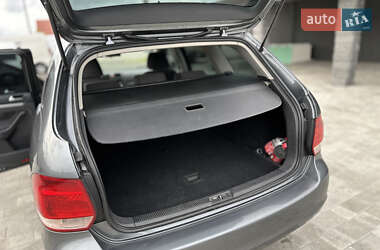 Универсал Volkswagen Golf 2009 в 