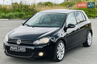 Хетчбек Volkswagen Golf 2009 в Харкові