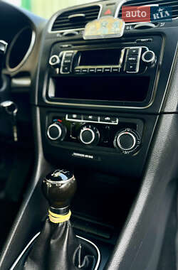 Универсал Volkswagen Golf 2012 в 