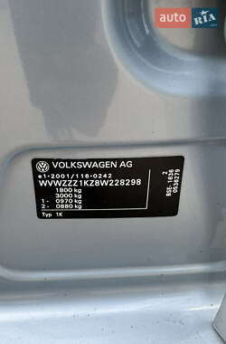 Хэтчбек Volkswagen Golf 2008 в 