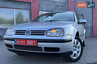Хетчбек Volkswagen Golf 2003 в Лубнах