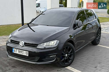 Хэтчбек Volkswagen Golf 2015 в Мукачево