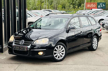 Універсал Volkswagen Golf 2009 в Харкові