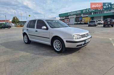 Хетчбек Volkswagen Golf 2000 в Вознесенську