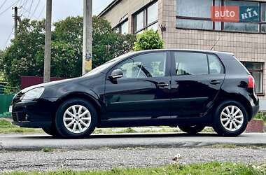 Хетчбек Volkswagen Golf 2008 в 