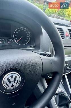 Хетчбек Volkswagen Golf 2008 в 