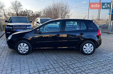Хэтчбек Volkswagen Golf 2006 в Николаеве