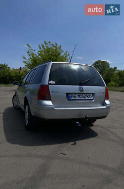 Універсал Volkswagen Golf 2000 в 