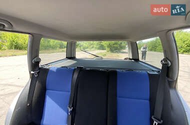 Універсал Volkswagen Golf 2000 в 