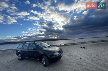 Універсал Volkswagen Golf 2000 в Борисполі