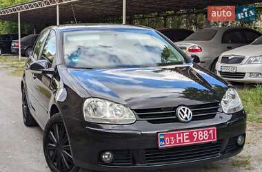 Хэтчбек Volkswagen Golf 2006 в Звягеле