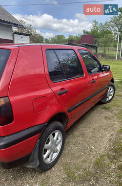 Хетчбек Volkswagen Golf 1992 в 