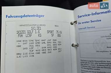 Хэтчбек Volkswagen Golf 2006 в 