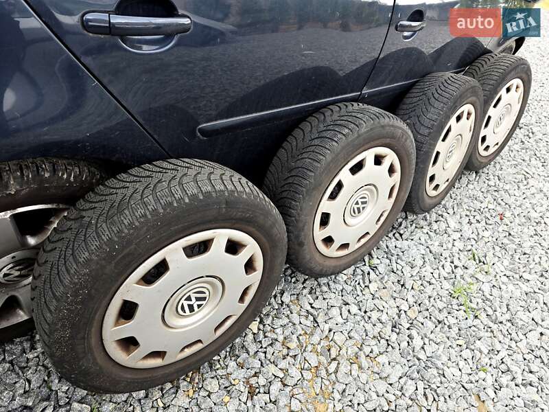 Хетчбек Volkswagen Golf 2006 в Полтаві