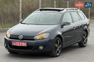 Універсал Volkswagen Golf 2010 в 