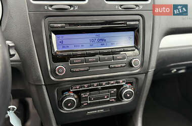 Універсал Volkswagen Golf 2010 в 