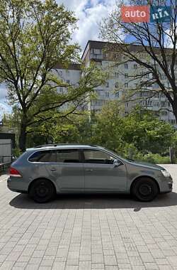 Універсал Volkswagen Golf 2008 в 