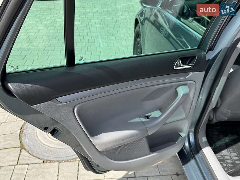 Универсал Volkswagen Golf 2008 в Тернополе