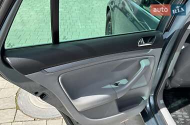 Універсал Volkswagen Golf 2008 в 
