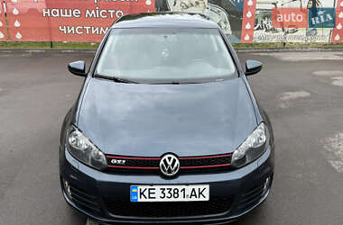 Хэтчбек Volkswagen Golf 2009 в 