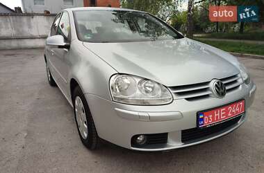 Хетчбек Volkswagen Golf 2007 в 