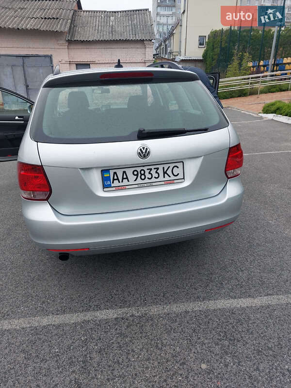 Універсал Volkswagen Golf 2013 в Білій Церкві