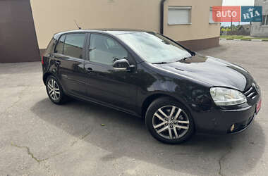 Хетчбек Volkswagen Golf 2008 в Запоріжжі