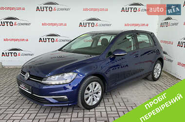Хетчбек Volkswagen Golf 2018 в Львові