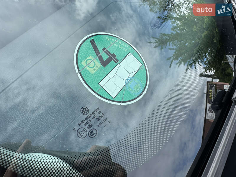 Хетчбек Volkswagen Golf 2008 в Сваляві